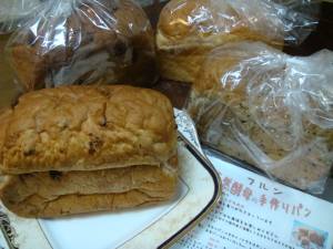天然酵母の手作りパン