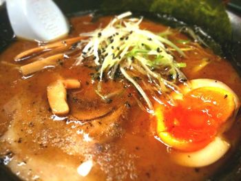 麺屋はやたろうで「黒旨ラーメン」を食す