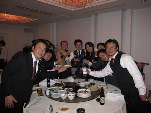 きてますよ笑顔群が・・・