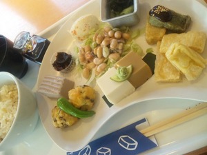 京都の遅い朝は…