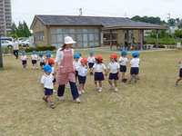 園外保育（ひよこ） 2010/06/07 13:54:04