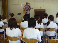 職員は・・ 2010/08/05 14:35:16