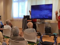 体操＆歌 レクリエーション♪～θ(´∀｀●)(○´∀｀)θ～♪ 2018/08/21 16:28:13