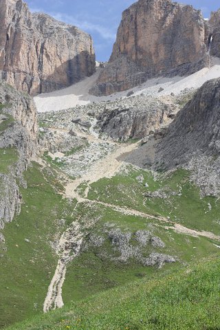 登頂！PORDOI 2,950M