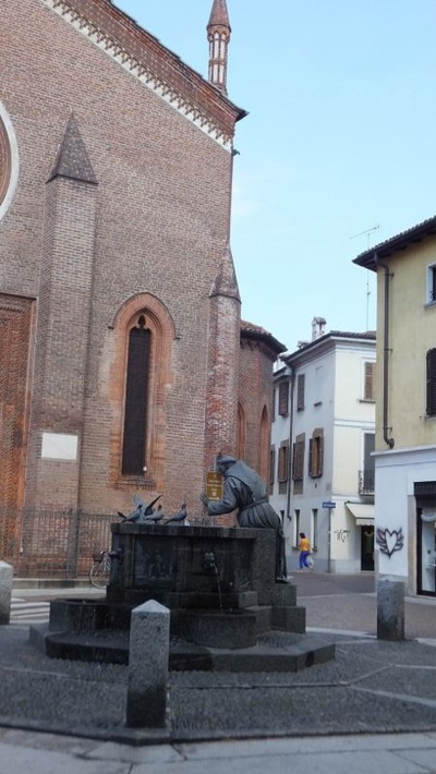 Vigevano  美しい広場の街