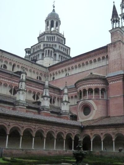 Pavia 修道院