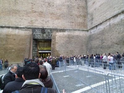 Roma  ヴァチカン美術館へ