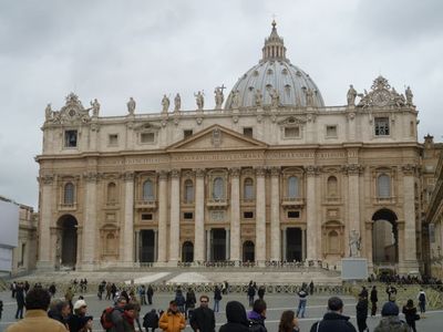 Roma  ヴァチカン美術館へ