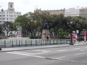 Spainにて
