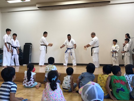 空手演武・体験会 Karate demonstration