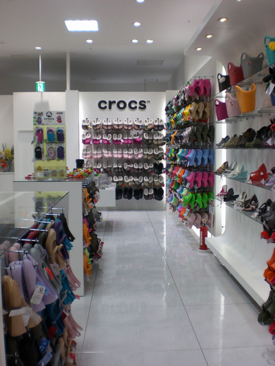 Crocsショップと愉快な仲間たち クロックス専門店