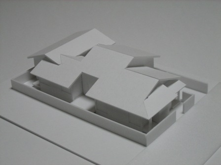 「サザエさんの家？」　模型
