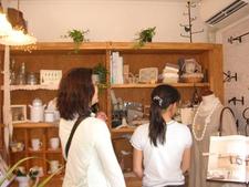 『ミニ雑貨展』１日目ご報告します。