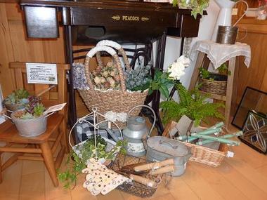 『ミニ雑貨展』の準備が整いました。