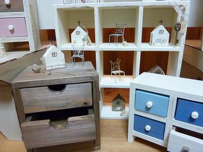 ３名の作家さん達の作品です。