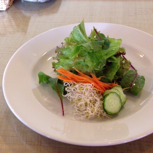 カフェ    ｍｏｉｍｏｉ　さんで ランチ ☆
