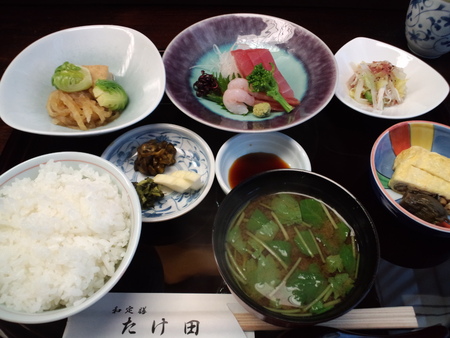 お初のお店で　お１人様・和食ランチ☆