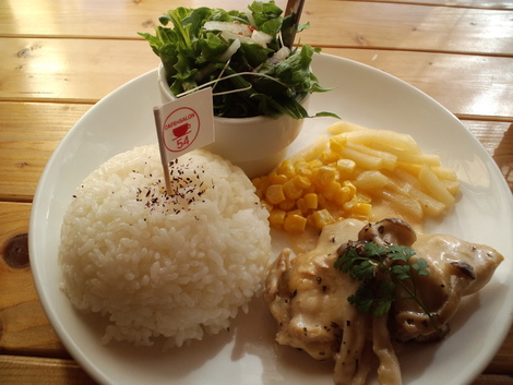 ５４ＣＡＦＥ　さん　で　ランチ☆