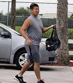 お相撲さん？