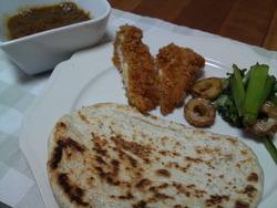 カレーにナン！！