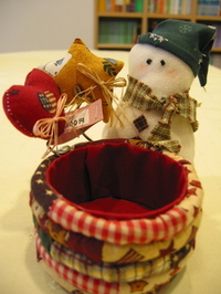 雪だるまの小物入れ 2006/02/12 14:37:00